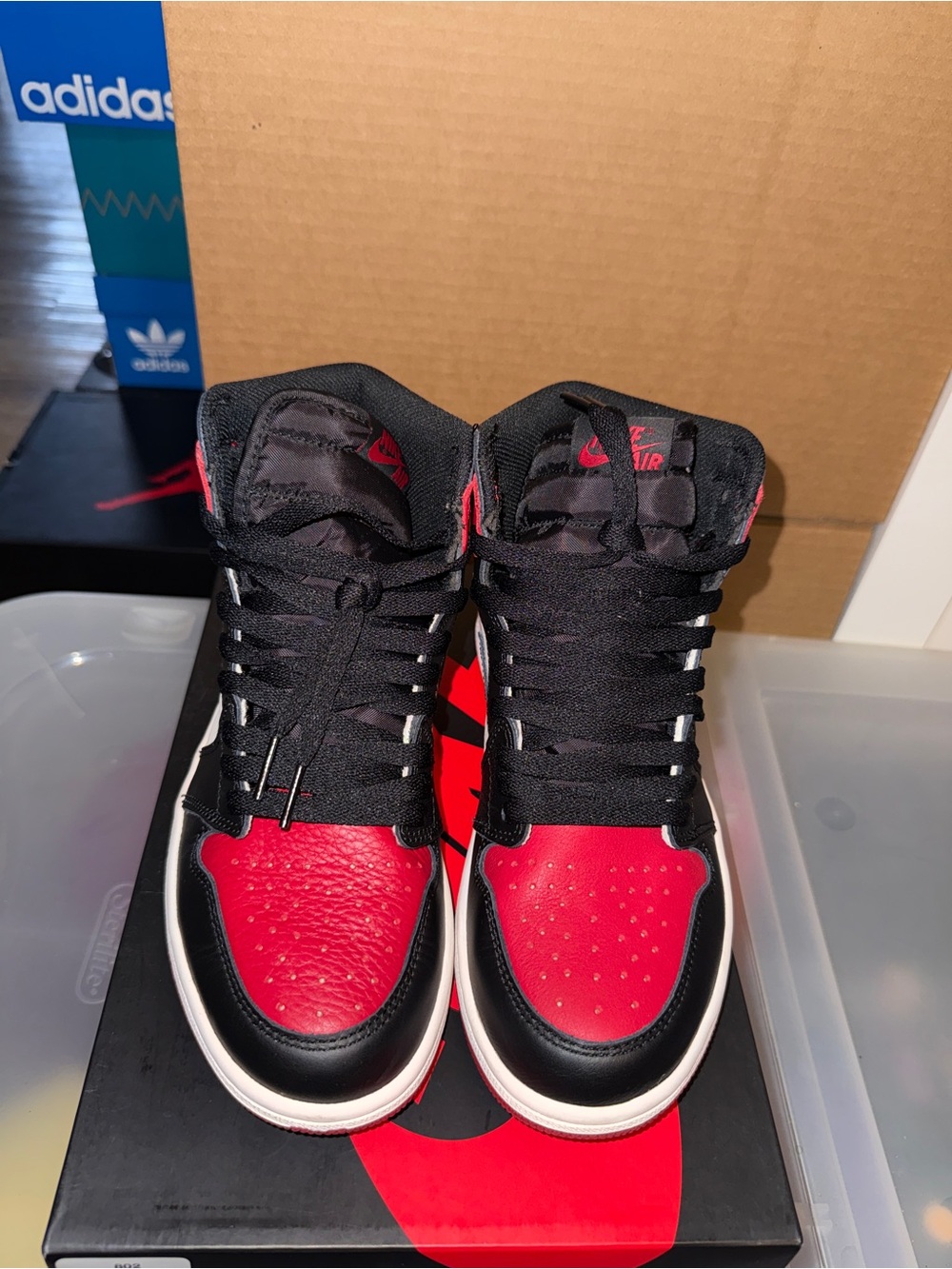 Air Jordan 1 Bred Toe